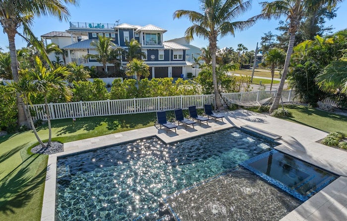 Large pool at Coconut Cove Anna Maria Island